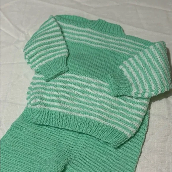 Vintage Green and White Striped Knit Baby Outfit - Picture 6 of 12